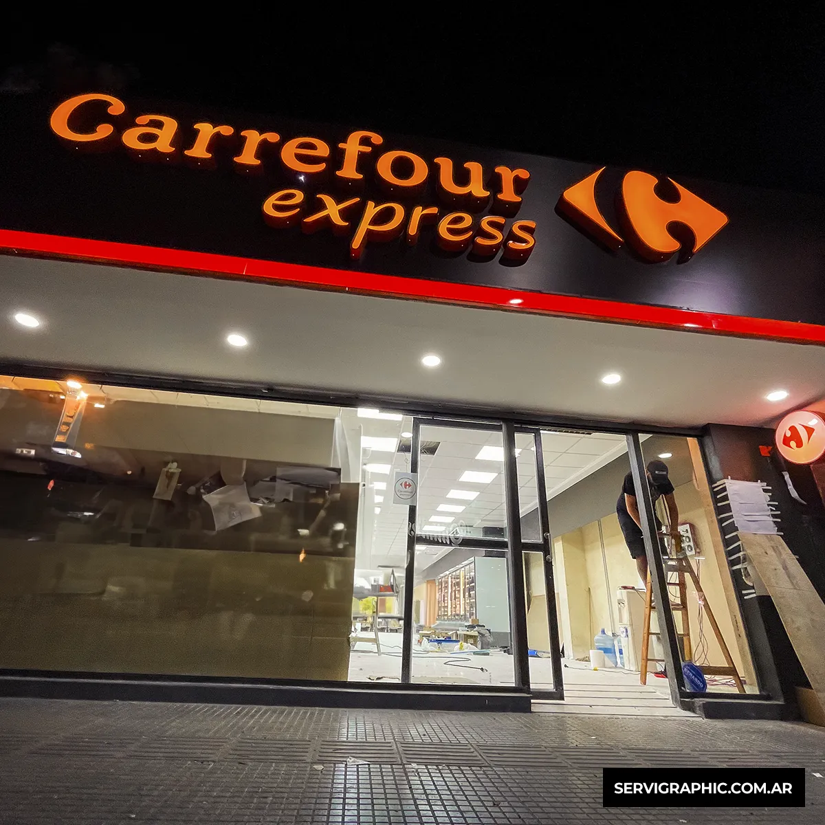 Carrefour Express Letreros